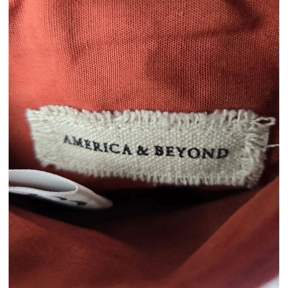 America & Beyond Bohemian style‎ small beaded pouch tassel red Linen blend